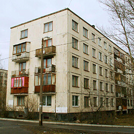 Пластиковые окна по типу дома