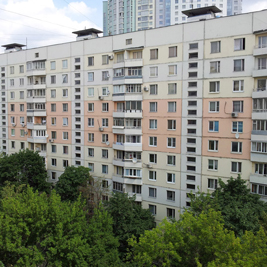 Пластиковые окна по типу дома